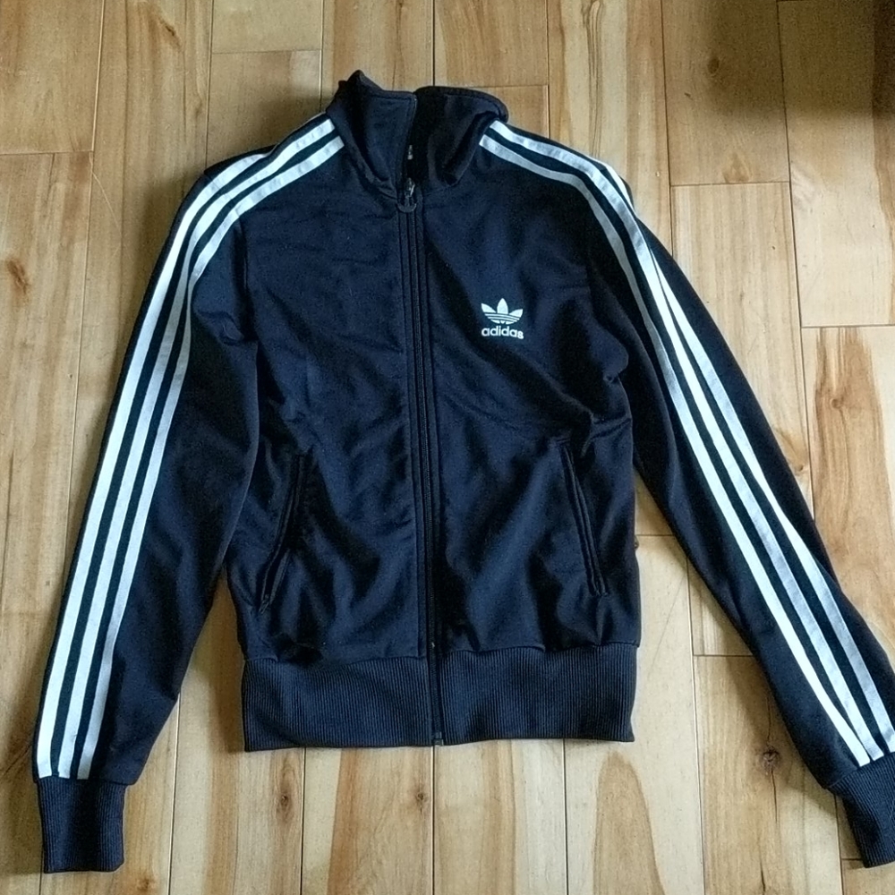 Adidas sweater black